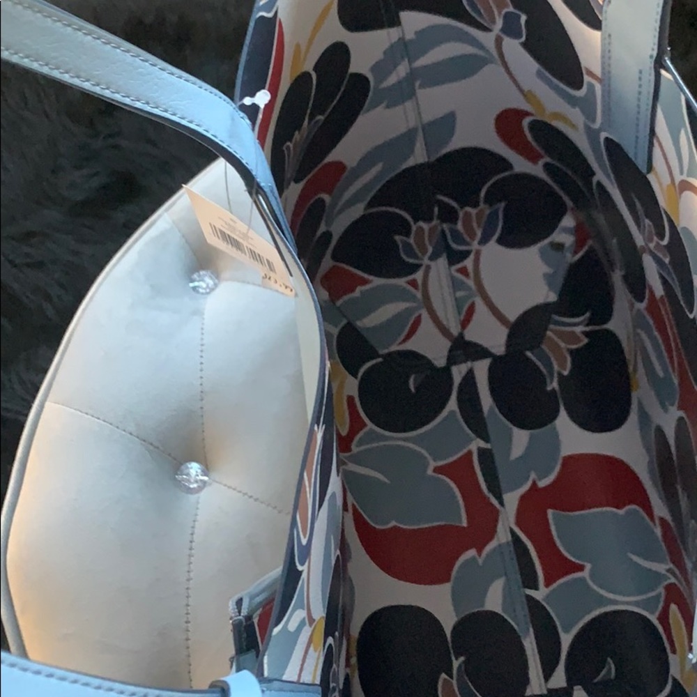 Brand new Kate Spade bag for everyday - Picture 3 of 3